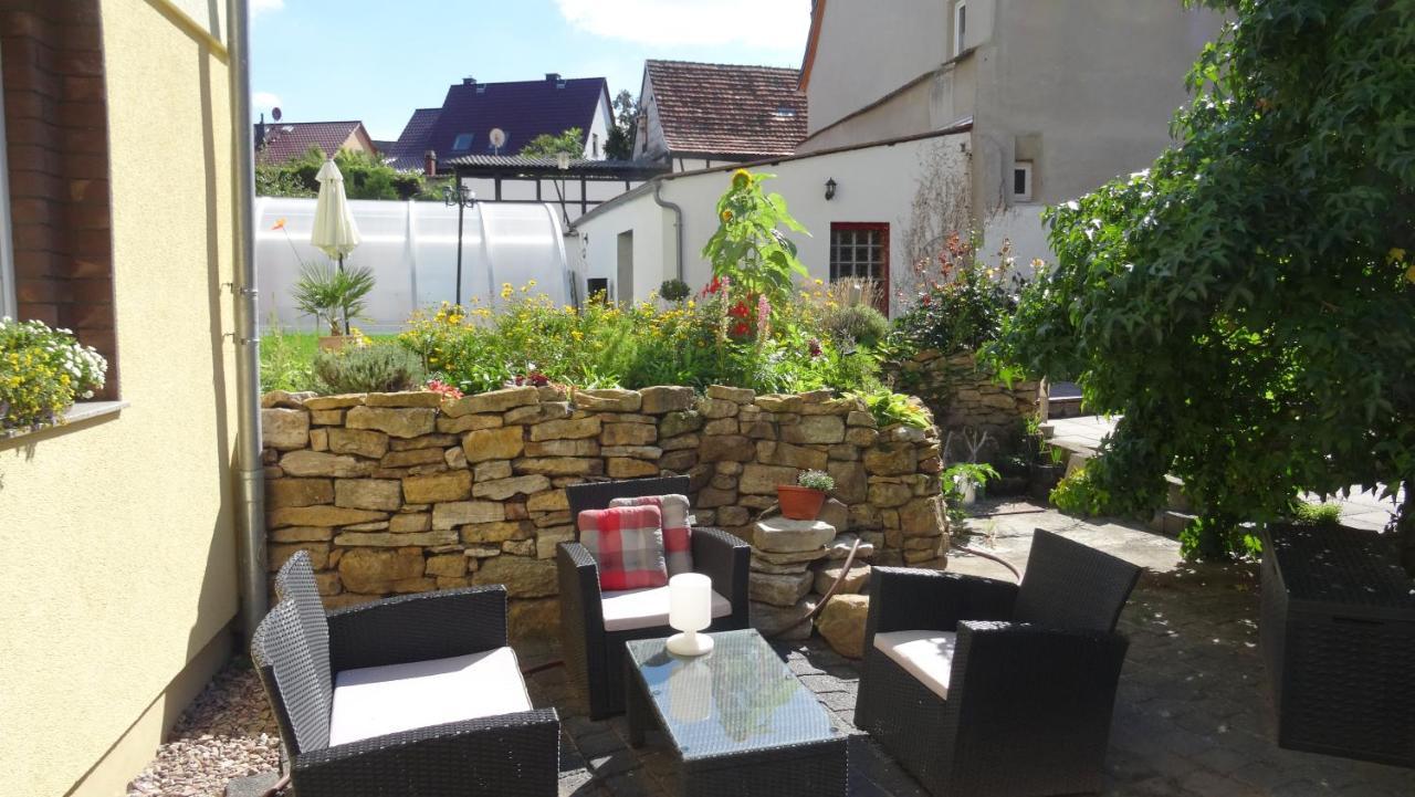 Pension Und Gaestehaus Paffrath Grossbrembach Exteriör bild